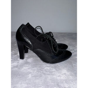 Women's Ellen Tracy Black Leather Lace-Up Heels Size 8